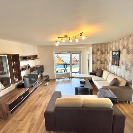 High Tatras Apartment With An Amazing View โนวาเลสนา ภายนอก รูปภาพ