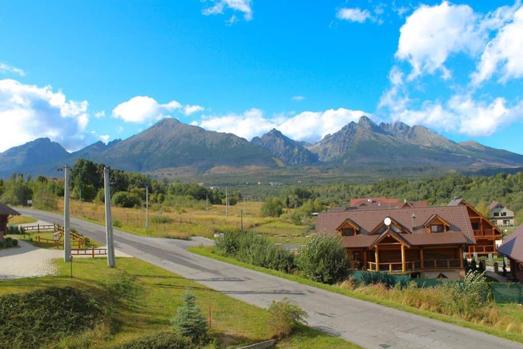 High Tatras Apartment With An Amazing View โนวาเลสนา ภายนอก รูปภาพ