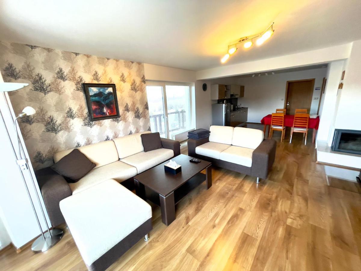 High Tatras Apartment With An Amazing View โนวาเลสนา ภายนอก รูปภาพ